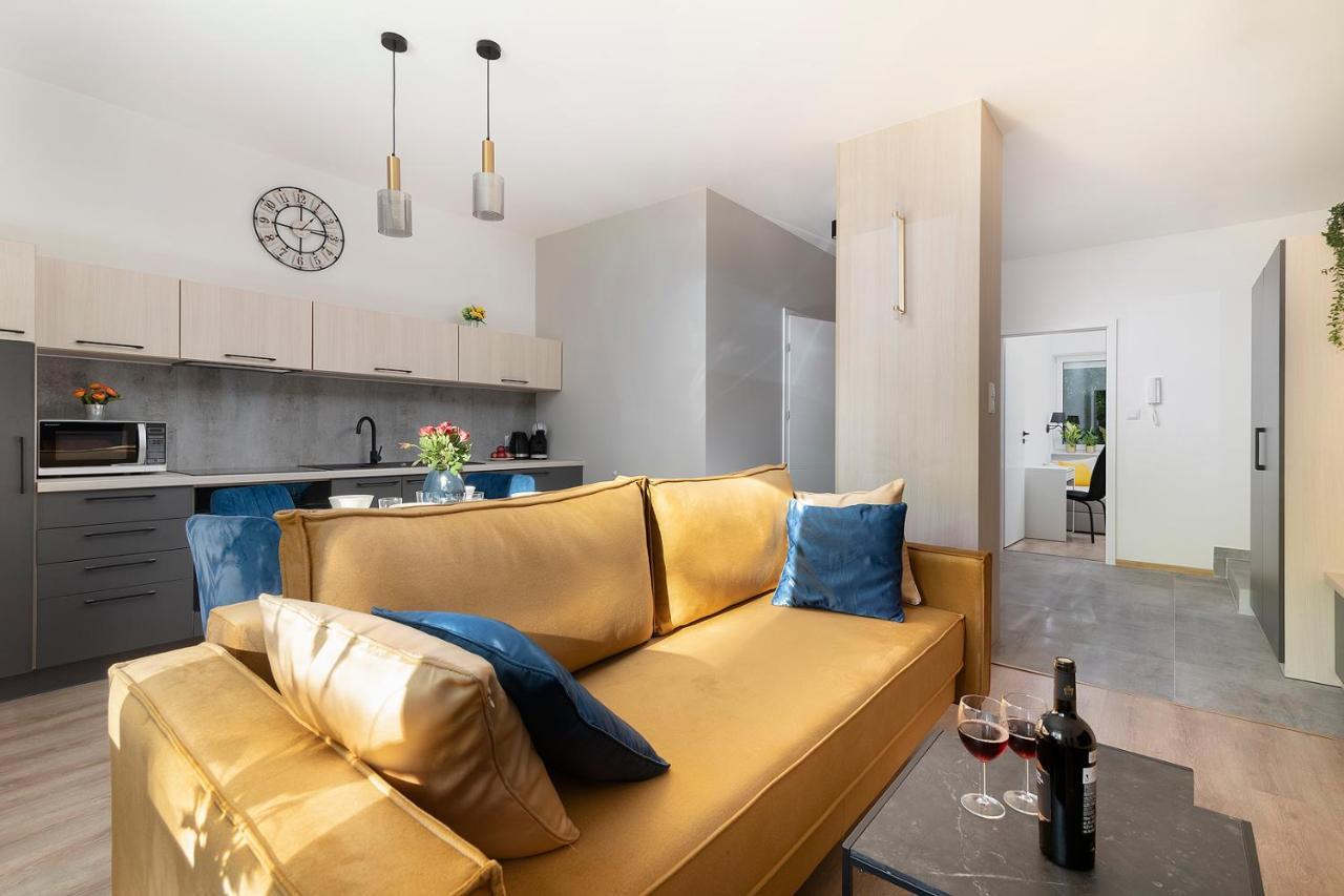 Easy Rent Apartments - Kosmos Люблин Екстериор снимка